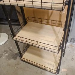 basket storage unit