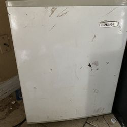 Mini Fridge With Freezer