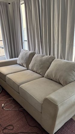 8.5’ Off white Couch