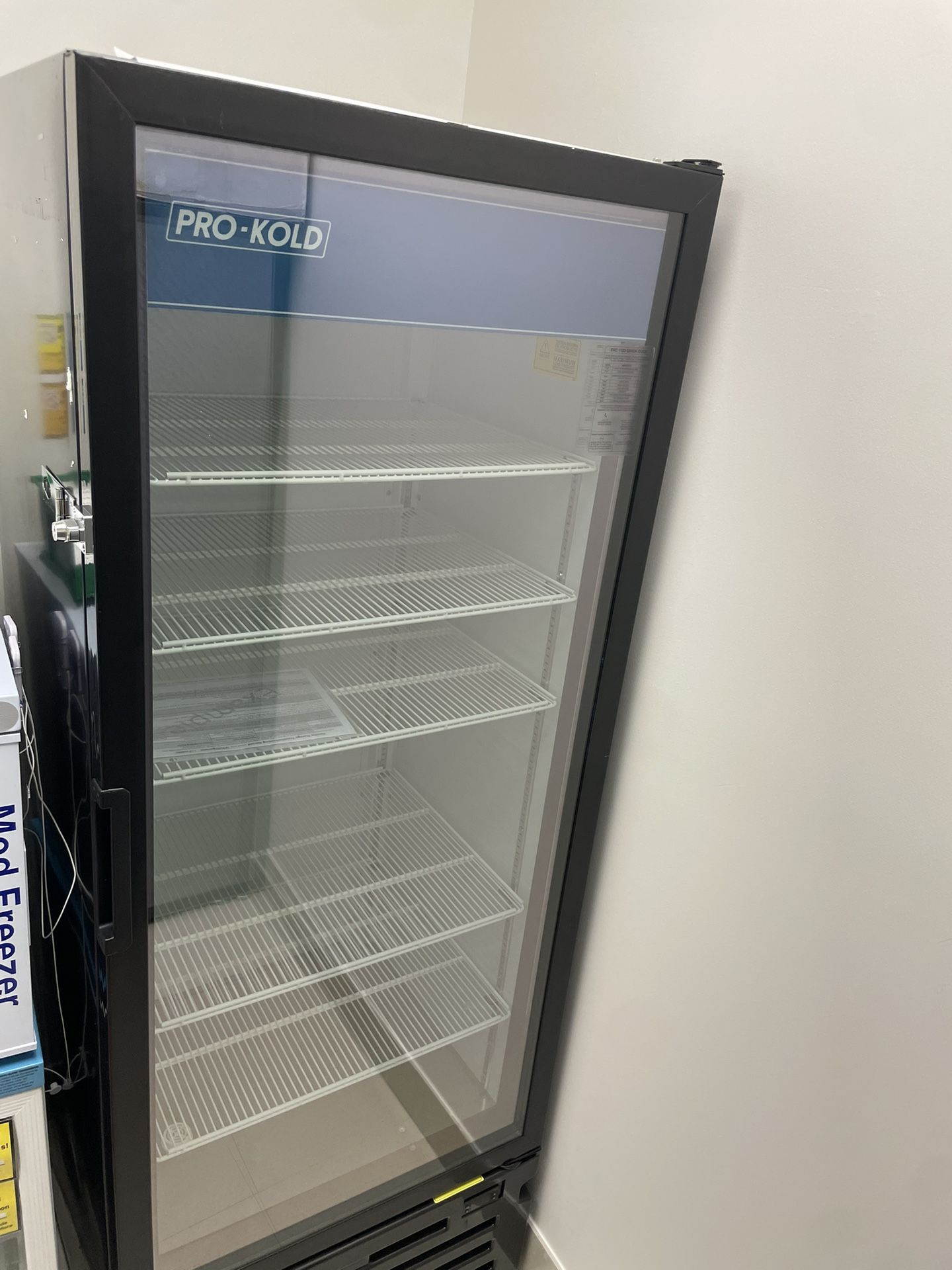 Pro-Kold VC-23 Cooler