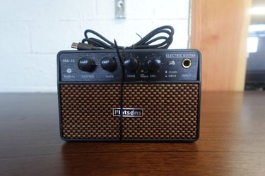Flatsons 10W Rechargeable Mini Guitar Amp
