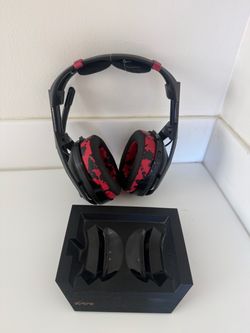 Astro A50 + Dock (PC/Xbox) with Cooling Earpads