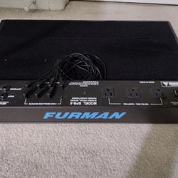 Furman SPB-8 Guitar Pedalboard/Power Conditioner