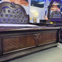 🤩🤩King 5pc Solid Wood Set !! King Bed, Dresser & Mirror $1499 !! 🤩🤩