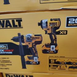 DeWalt Flex Advantage Combo Set With Two 5.0ah Batteries And Fast Charger With Bag