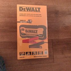 Dewalt Jumpstarter