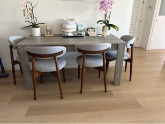 Wooden Dining Chairs Set of 4, Modern Fabric Upholstered Dining Room Chair, Farmhouse Kitchen Chair with Foot Pegs, Light Grey