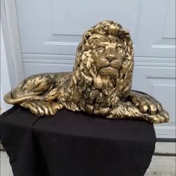 Golden Lion Statue