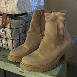 Woman Boots