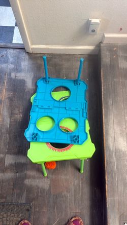 Bean bag toss