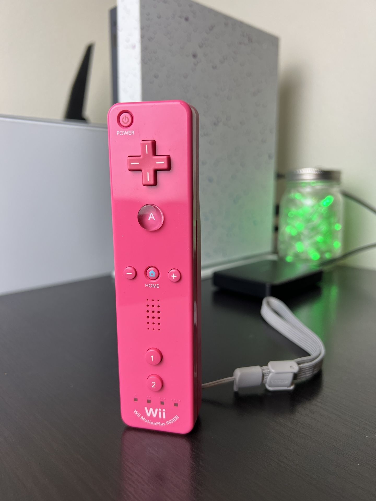 Nintendo Wii Motion Plus Remote (Pink)