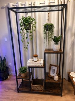 Plant Stand / Display Shelf