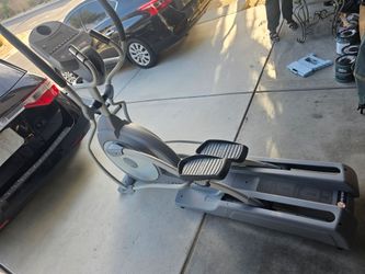 Elliptical cardio machine