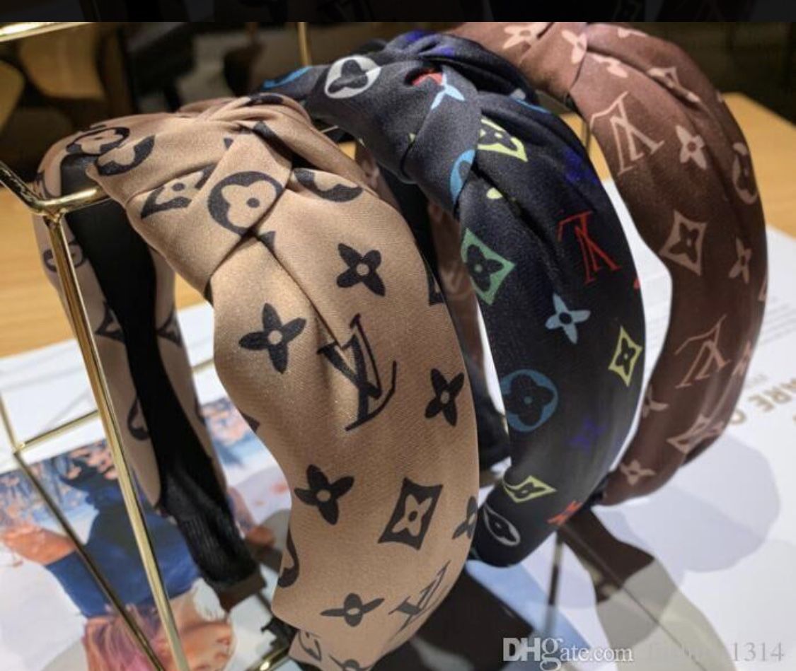 Louis Vuitton Headband – Tyler Kosmetics