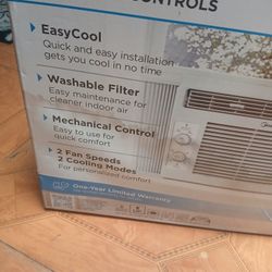 Midea 5000 BTU AC Unit