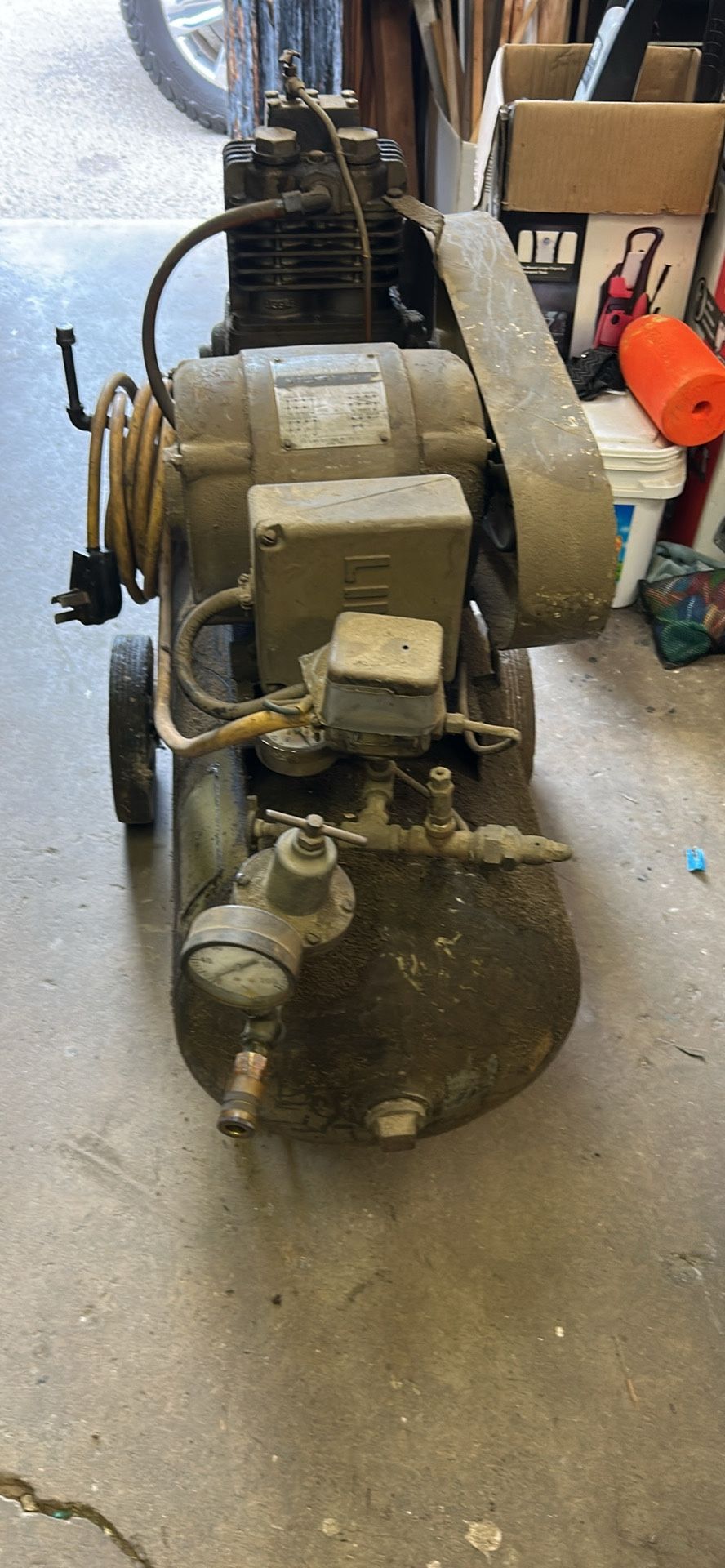 220 Air Compressor