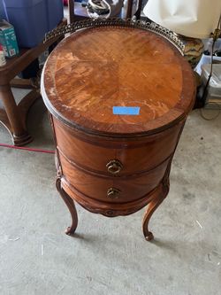 Vintage French Louis XVI-style oval commode side table
