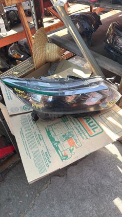 Nissan rogue headlight 2020 2022