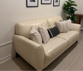 Love sofa