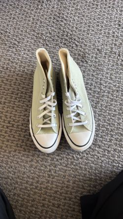 Women’s Converse All star light platform