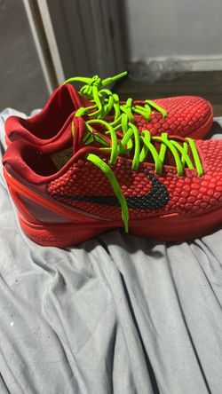 kobe reverse grinches size 8.5