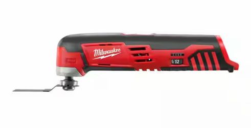 Milwaukee M12 12V Lithium-Ion Cordless Oscillating Multi-Tool