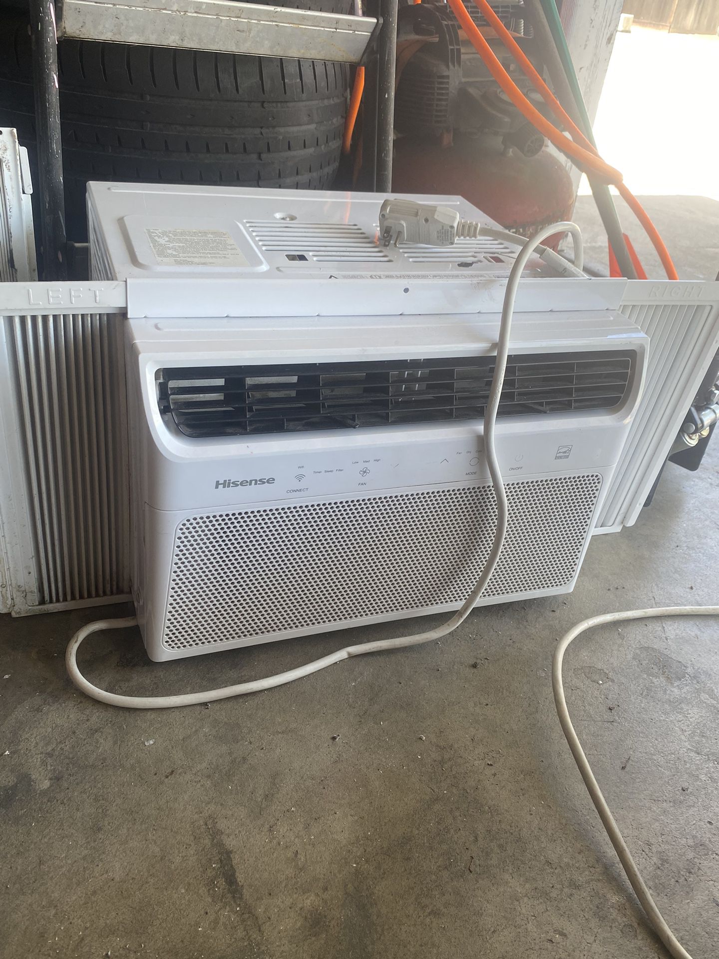 Hisense  Air Conditioner Runs Great 