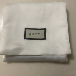 Wallet Gucci Black Color Universal Size
