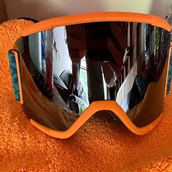 Brand New SMITH SNOWBOARD/SKI  GOGGLES 