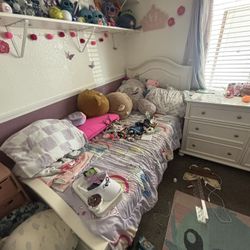 Twin Bed Set