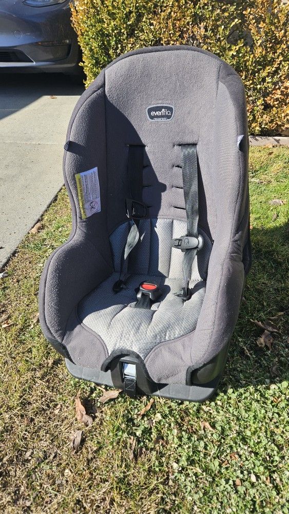 Evenflo Car Seat