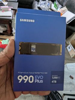 Samsung 990 EVO Plus 4TB Internal SSD - New Sealed - Solid State Drive 