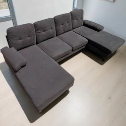 Modern Sectional | DELIVERY AVAILABLE 