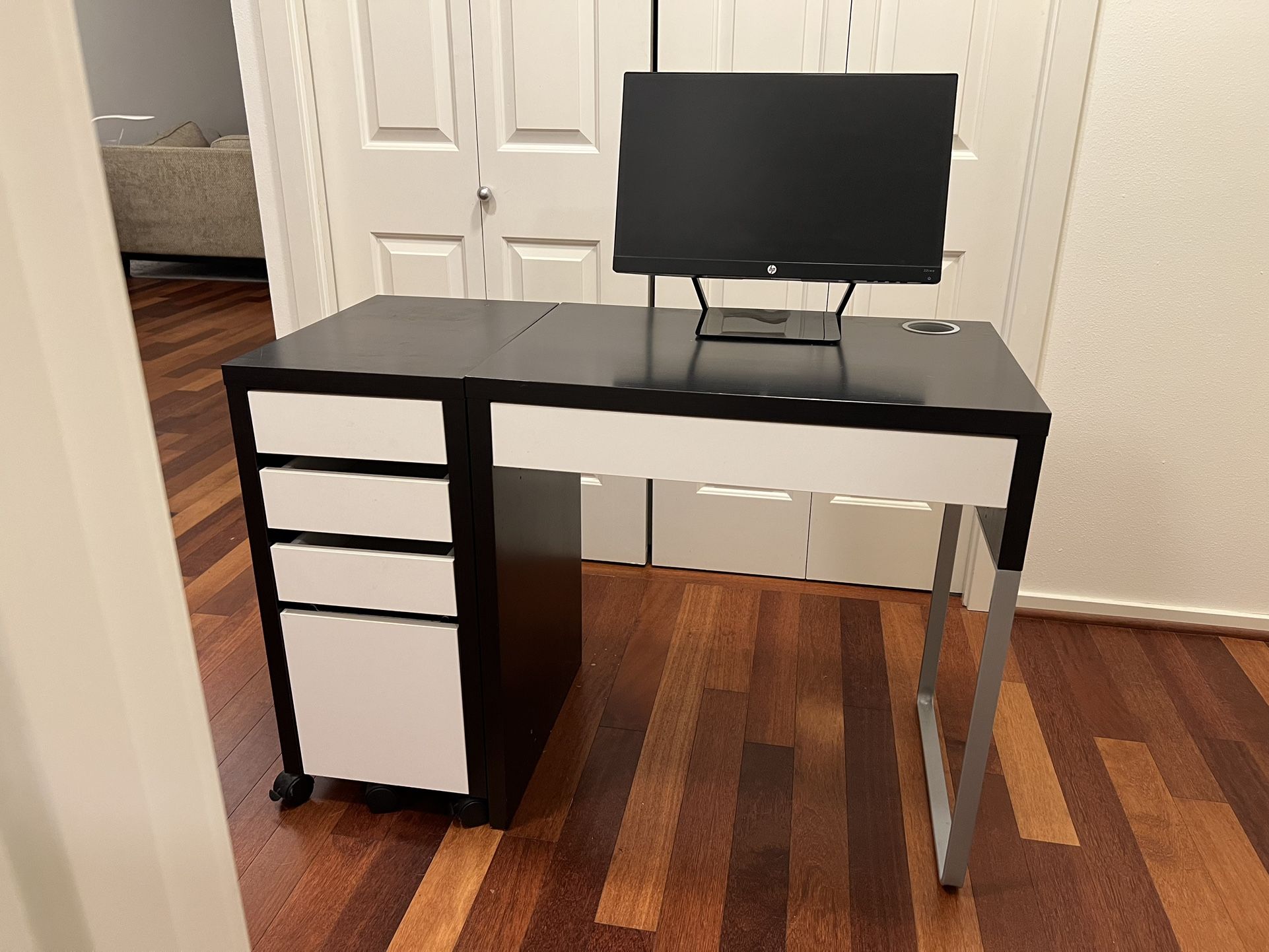 Black & White Micke Desk and HP 21.5” Monitor