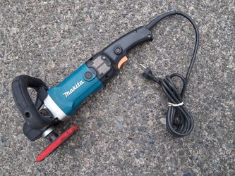 Makita 9237C Vspeed Buffer Polisher Sander. Excellent condition. Pick up fremont sea. No lowball offers please. No trades. Many other tools for sale.