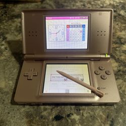 Pink Nintendo Ds Lite in great condition!!