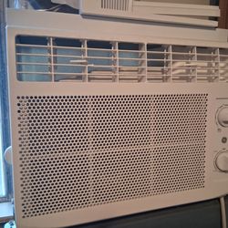 One room, GE window AC
