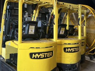 5 Electric Forklifts No Battery’s