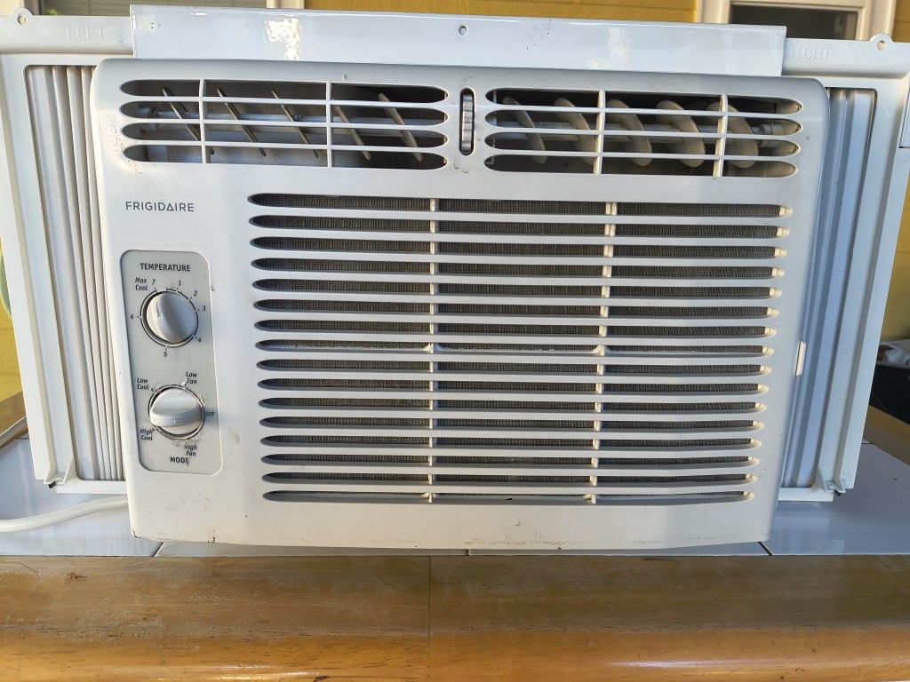 Frigidaire Air Conditioner