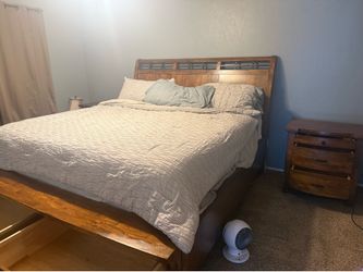 Bedroom set. King size