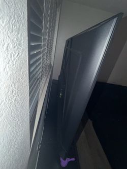 Vizio 75’ TV