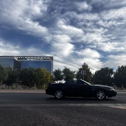 2004 Ford Mustang