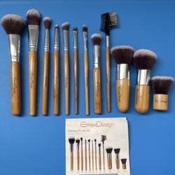 EmaxDesign Makeup Brush Set 12 Pieces with Bamboo Wood Handle, Synthetic Kabuki. And Free Clinique Pouch Bag .