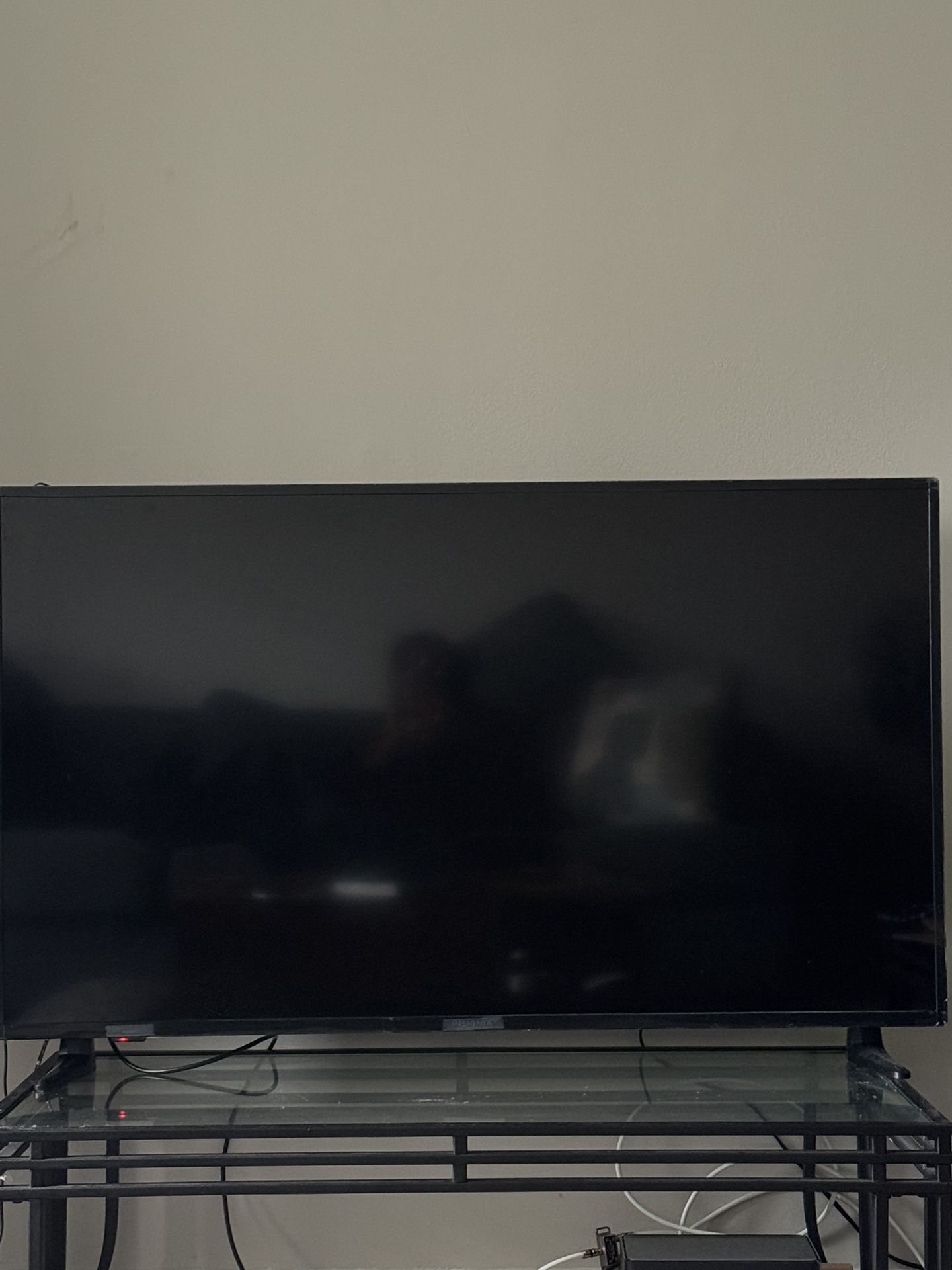 Insignia 55” Class F30 Series 4K UHD Smart Fire TV – Excellent Condition