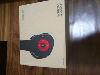 Brand New Wireless Headphones Ausdom AH862