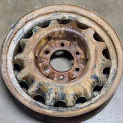 Vintage Chevrolet Six Lug Wheel Artillery 17 Inch One