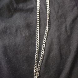 Sterling Silver Chain With Gun