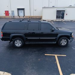 2004 Chevrolet Suburban