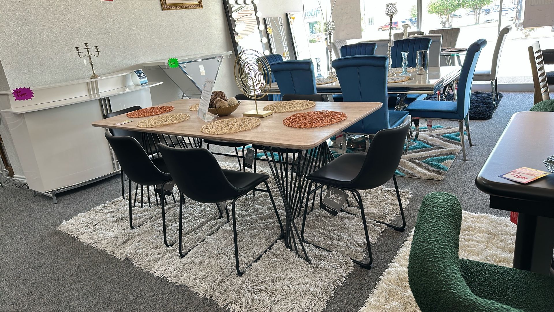 7 Pc Dining Set