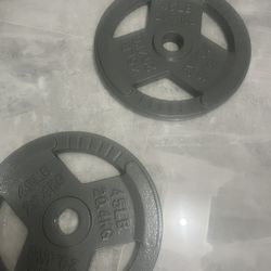 Cash only no Zelle Brand new in box pair of 45lb Olympic weights plates total 90lb have same style if needed added price  check my page